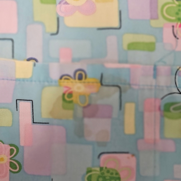 scrub set - Picture 2 of 3